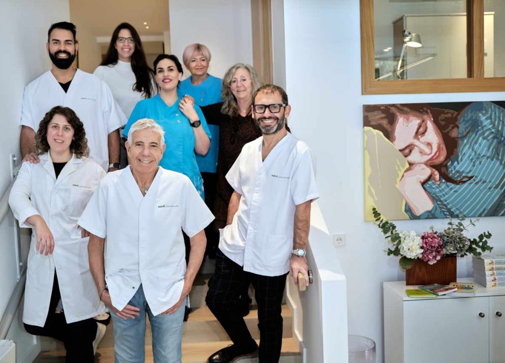 Investigadores del estudio del insomnio en las mujeres con menopausia